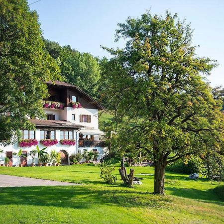 Gasthof Wieser Appiano Sulla Strada Del Vino Esterno foto